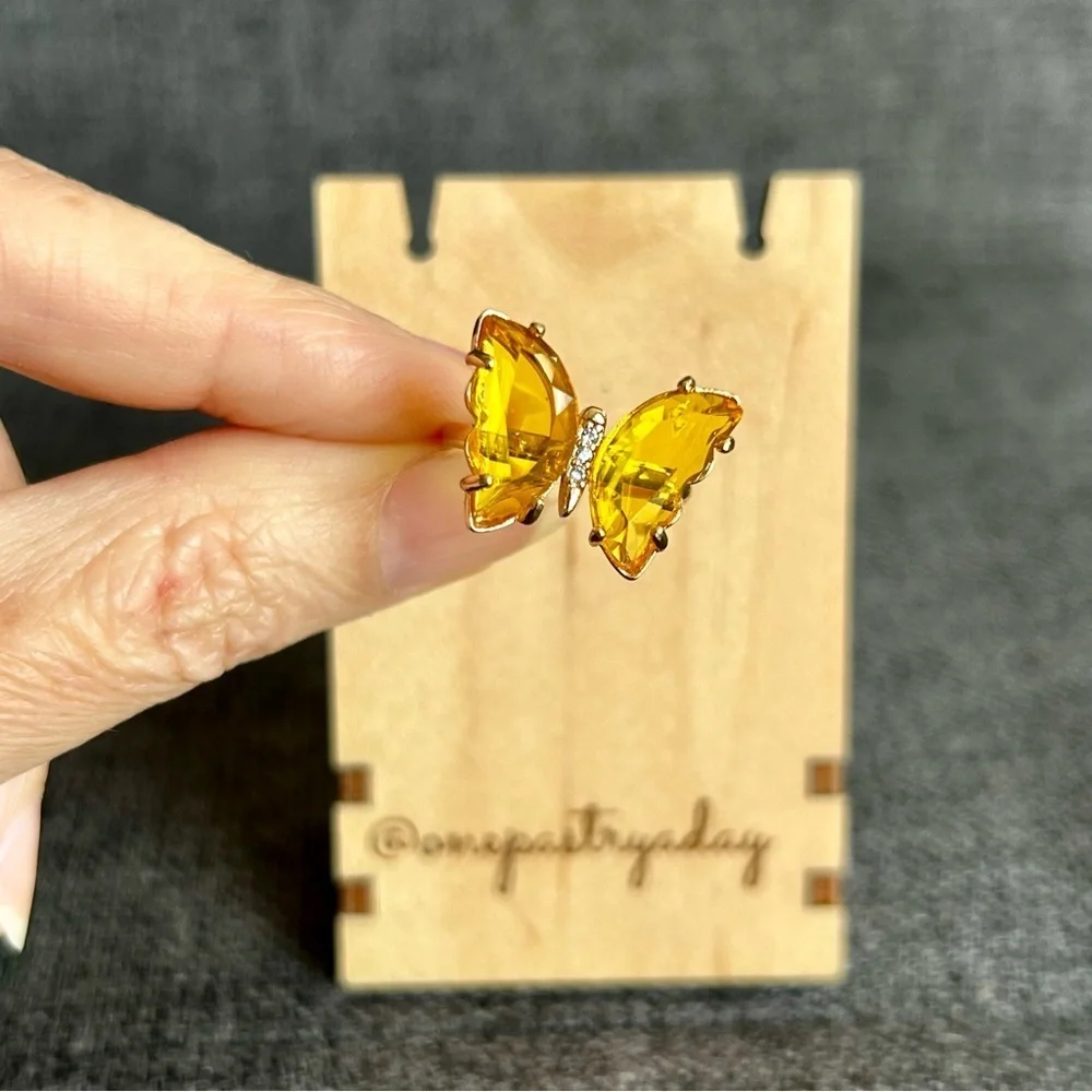 Pretty YELLOW Butterfly Gemstone Fashion Ring, Gold, Adjustable